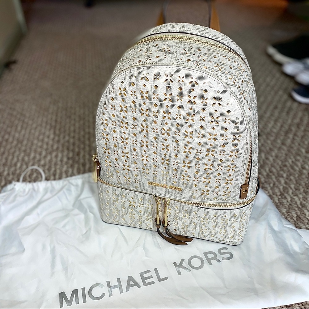 BRAND NEW Michael Kors Jetsetter Large Backpack